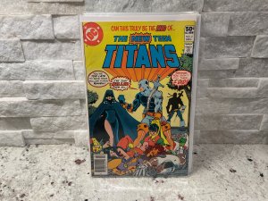 New Teen Titans #2 Newsstand 1st Deathstroke the Terminator  Major Key 8.0/8.5