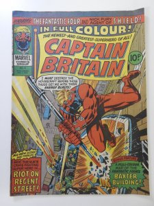 Captain Marvel #8 UK Pulp Mag Beautiful Fine/VF Condition! HTF!!