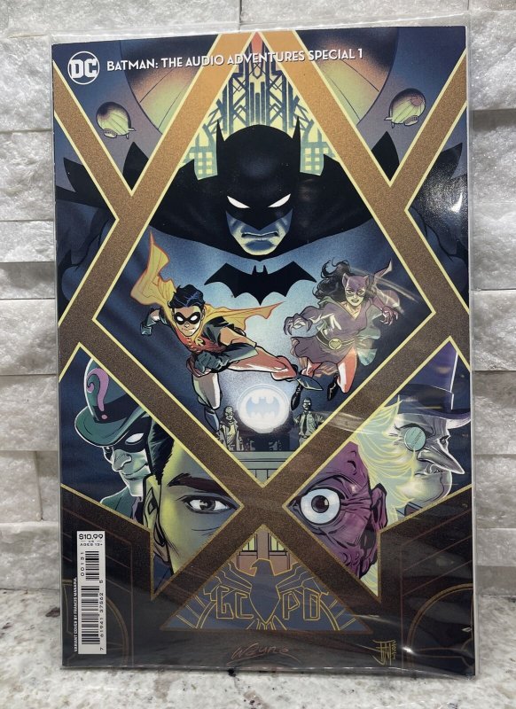 Batman: The Audio Adventures Special #1! 80-Page Giant! Manapul Variant!