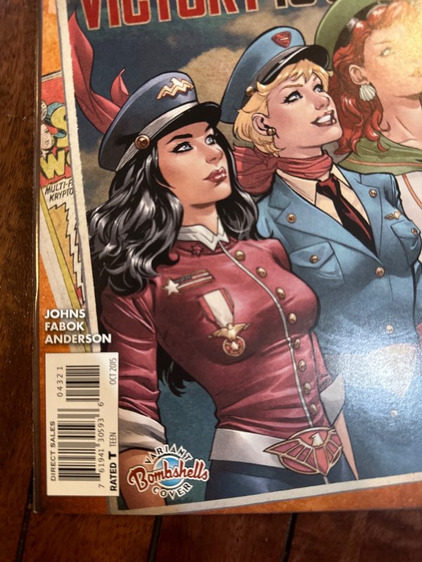 Justice League #43 Variant Cover (2015)