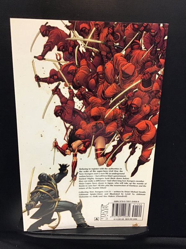 The New Avengers #3 (2009)nm