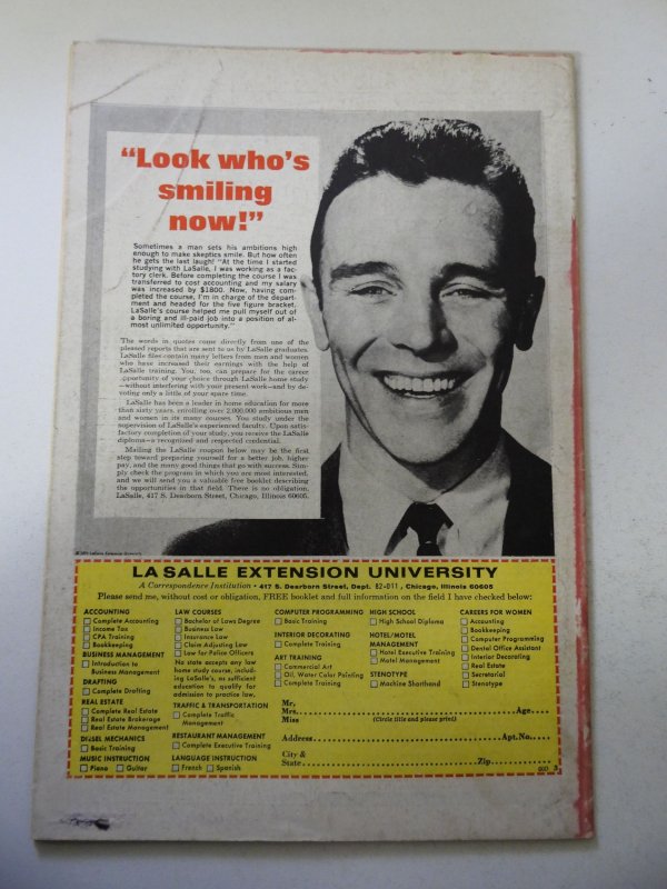 Fantastic Four #128 (1972) FF's Friends & Foes insert intact! FN- Condition