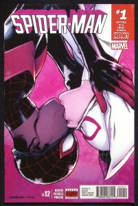 Spider-man (2016) #12 Spider-Gwen! The Kiss!