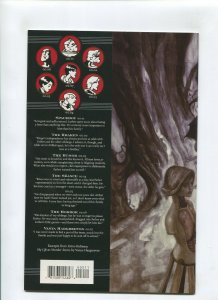 UMBRELLA ACADEMY #2 (9.2) *THE FISHERMAN COLLECTION* GERARD WAY 2007