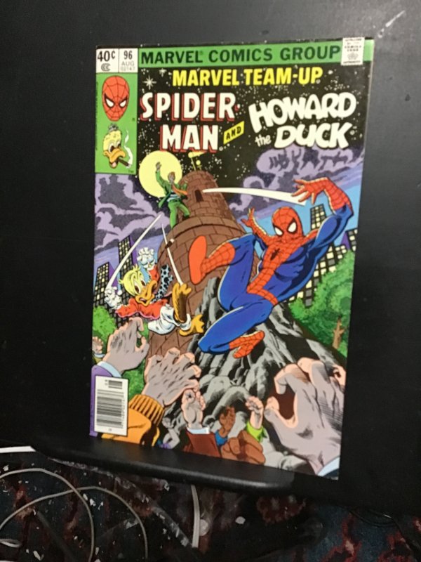 Marvel Team-Up #96 (1980) High-grade Howard The Duck in Spidey! VF/NM Wow