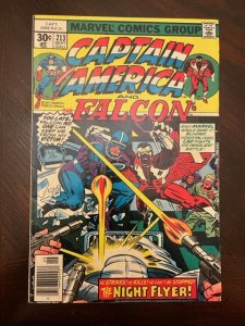 Captain America #213 (1977) - VF