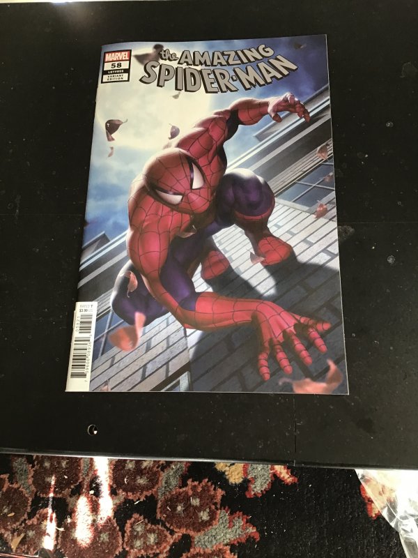 Amazing Spider-Man variant  #58 (2018) Rare Variant cover! Super-High-Grade NM