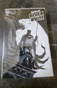 Batman Black & White #4 (2021)