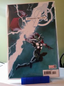 Avengers #4 NM/M