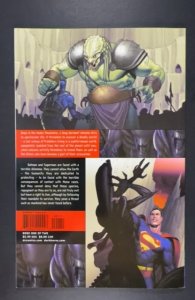 Superman and Batman vs. Aliens and Predator #1 (2007)