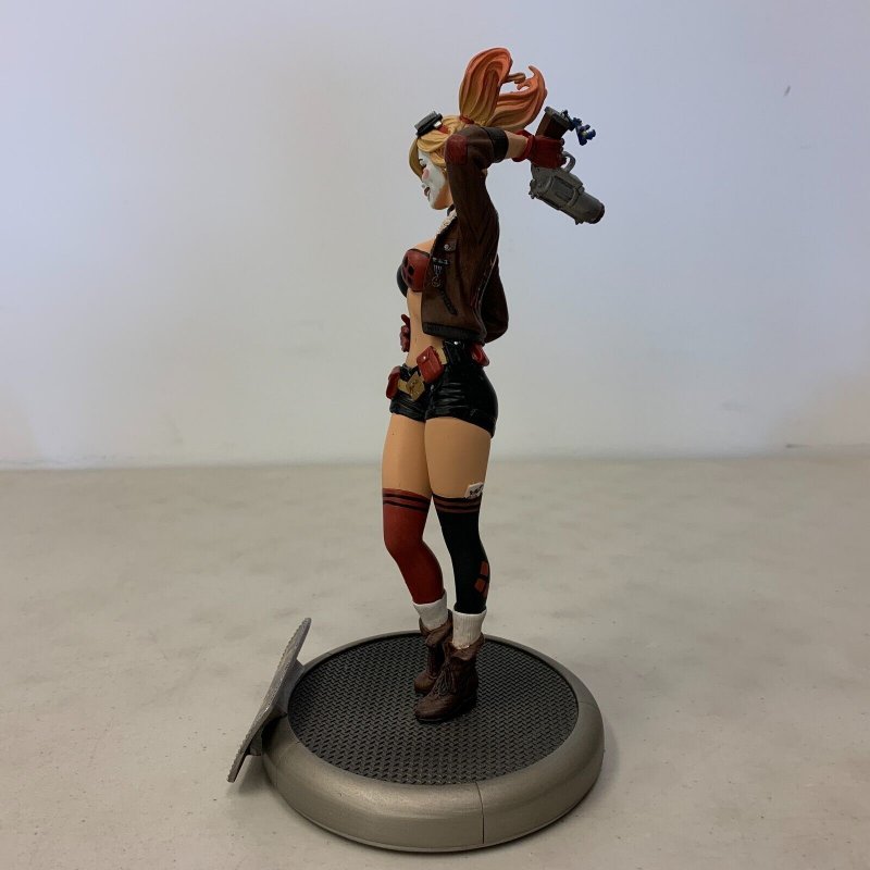 DC Comics 1st Edition Bombshells HARLEY QUINN STATUE Suicide Squad JOKER BATMAN 