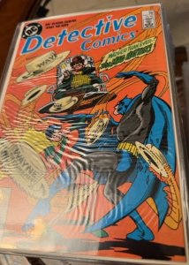 Detective Comics #573 (1987) Batman 
