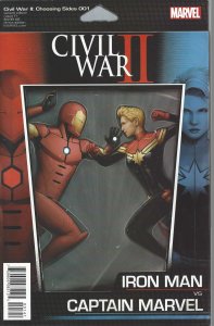 Civil War II: Choosing Sides #1A VF ; Marvel | Action Figure Variant