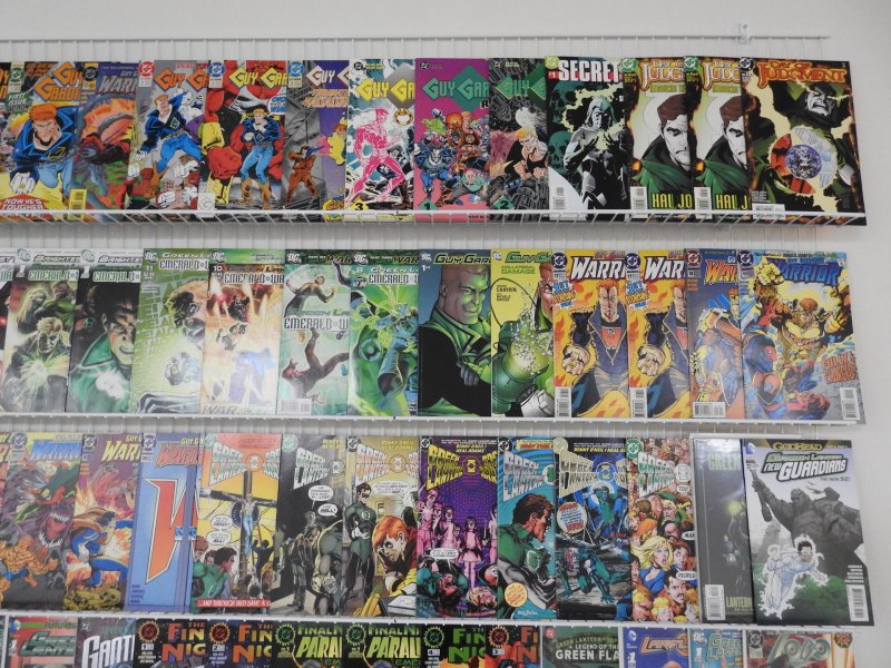 Huge Lot of 200+ Comics W/ Green Lantern, Sinestro, Guy Gardner. AVG VF- Con