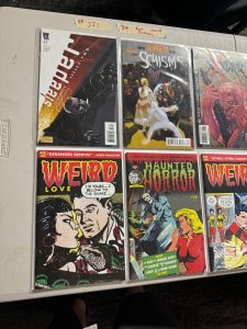 Lot of 10 Comic Lot (see pictures) 351-23