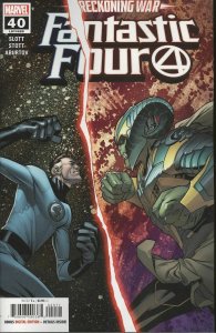 Fantastic Four #40 Comic Book 2022 - Marvel