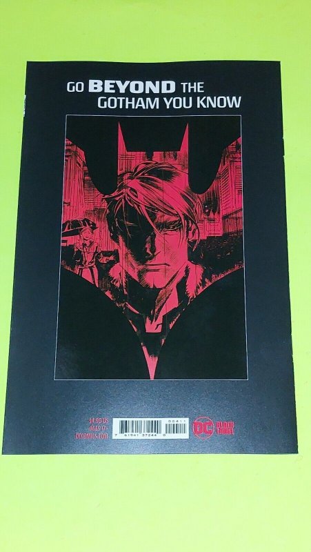 New 2022 Batman Beyond White Knight 4 Robin Sean Murphy upside-down universe NM-