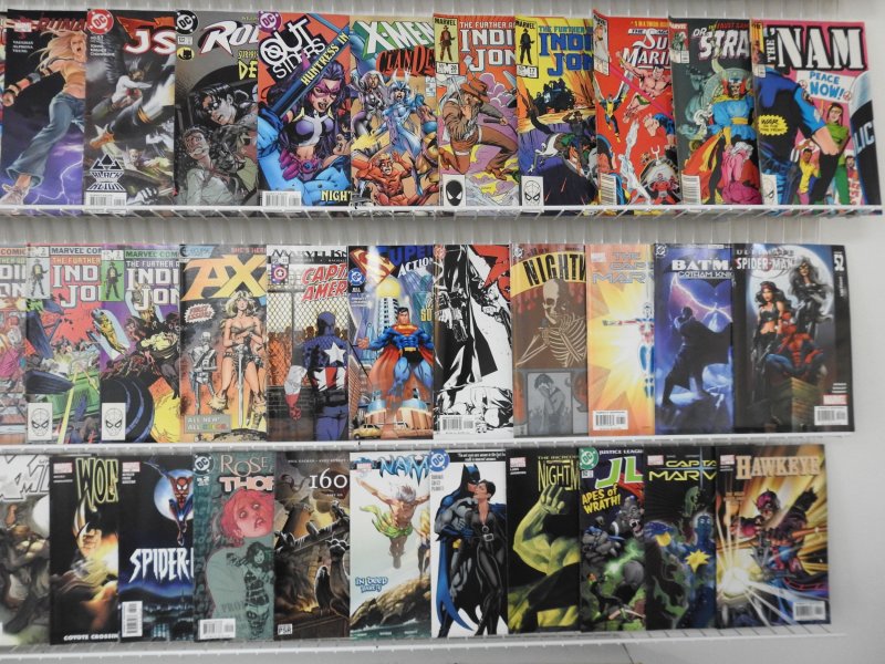 Huge Lot 200+ Comics W/ Flash, Daredevil, Wolverine+ Avg Fine- Condition!!