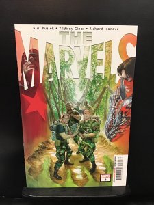 The Marvels #3 (2021)nm