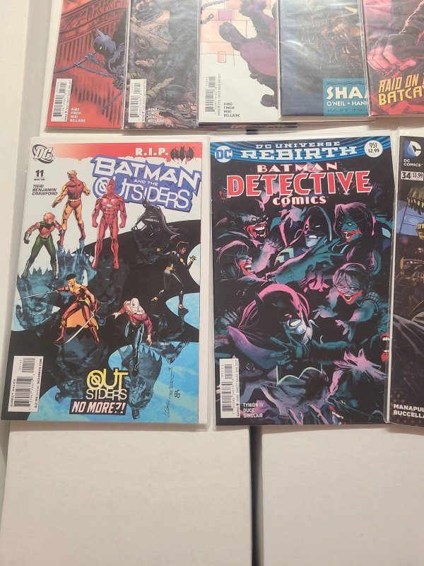 Batman DC Comics Lot Detective Comics Harley Quinn Legends of the Dark Knight
