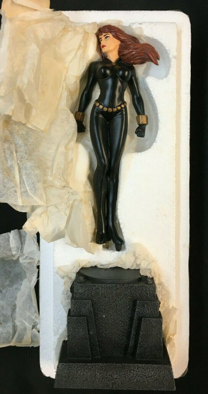 MARVEL PAINTED STATUE SMALL SCALE VERS. BLACK WIDOW MIB 0774/4000