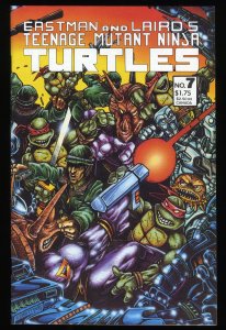 Teenage Mutant Ninja Turtles #7 NM- 9.2