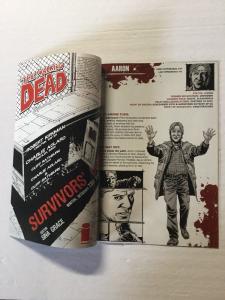 Walking Dead 1 Survivors Guide Nm Near Mint 