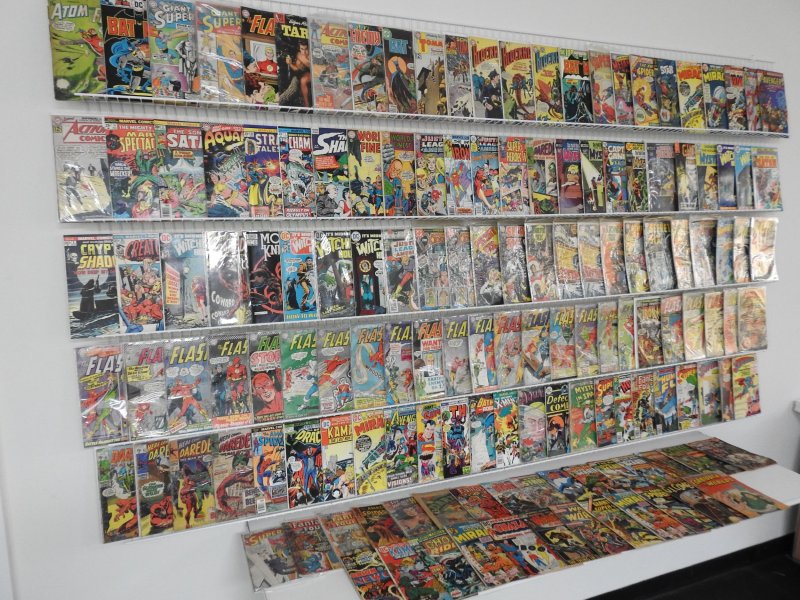 Huge Lot 140+ Silver/Bronze Comics W/ Flash, Daredevil, Superman, +More See desc