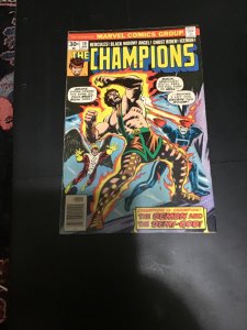 The Champions #10 (1977) Titanium Man! High-grade! VF/NM Wow!