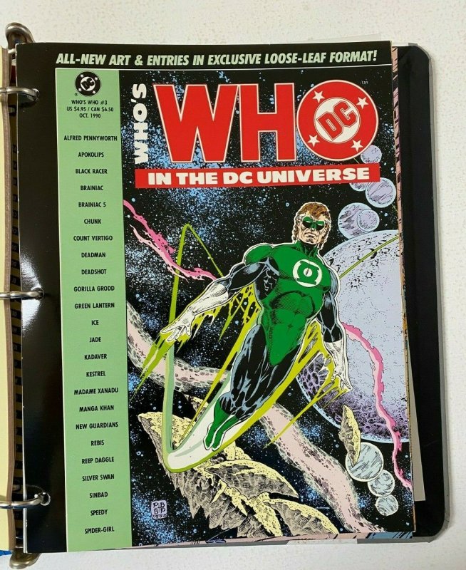 Who's Who in the DC Universe lot 7 pieces 6.0 FN (1990) Binder +  