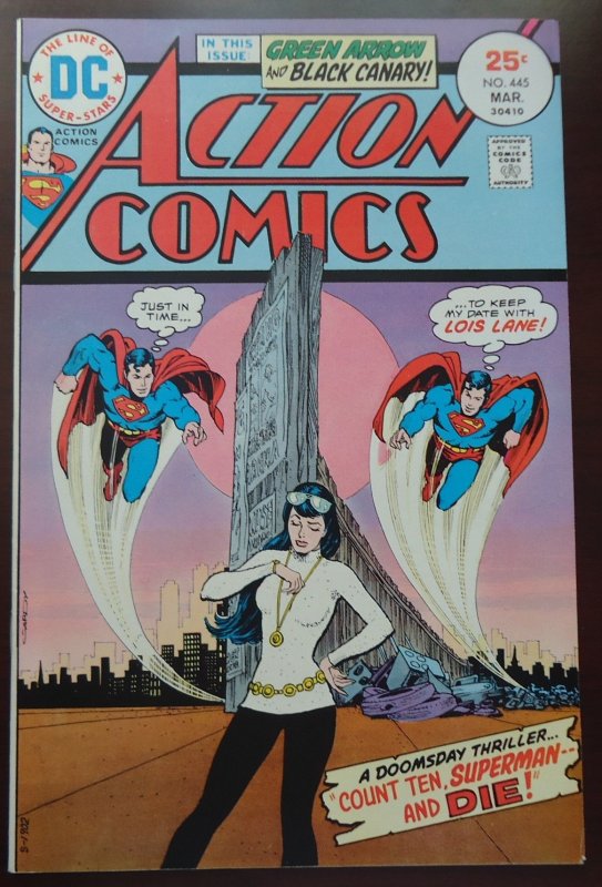 Action Comics #445 NEAR MINT Condition (1975)  Light spine roll, off-white pages