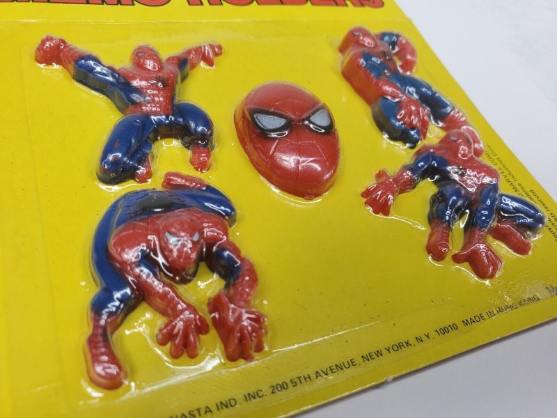 Vintage Spider Man Magnetic Memo Holder NM  1980 Unpunched 