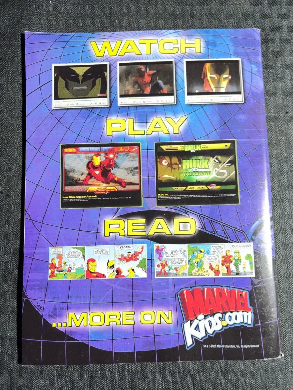 2011 SPIDER-MAN Magazine #13 FN+ 6.5 Doctor Doom Cover w/ Poster