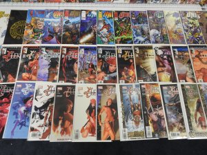 Huge Lot 150+ Comics W/ Elektra, Supreme, Spawn, +More! Avg VF Condition!