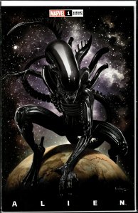 Alien #1 (2021) Alien / Aliens