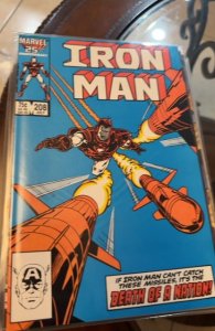 Iron Man #208 (1986) Iron Man 
