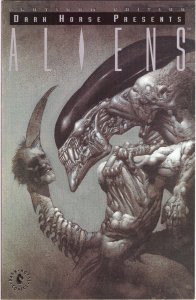 Dark Horse Presents Aliens #1 - Platinum Edition - 1992 (Grade 9.2+) WH