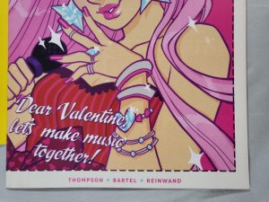 Jem and the Holograms Valentine Special Jen Bartel Subscription Variant Cover