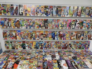 Huge Lot 180+ Comics W/ Spider-Man, X-Men, Wolverine, +More!! Avg VF- Condition!