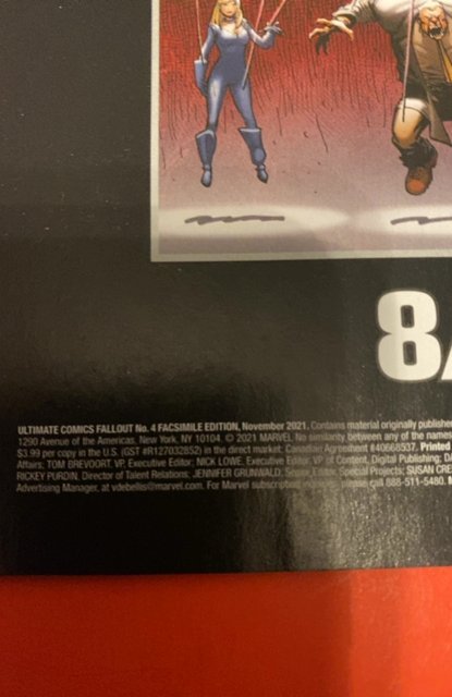 Ultimate Fallout #4 (2011) facsimile edition RP x 2