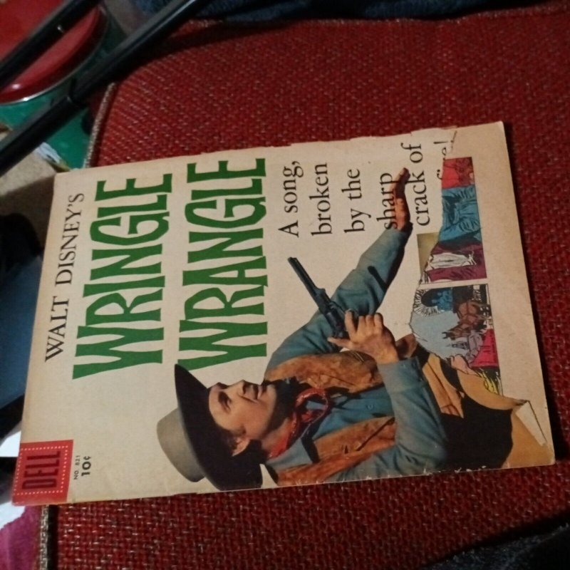 Walt Disney's WRINGLE WRANGLE - Four Color #821 -  1957 Dell Vintage Comic