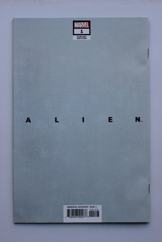 Alien #1 Wal-Mart Cover (2021) Alien / Aliens NM