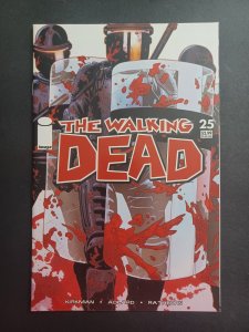 The Walking Dead #25 - Charlie Adlard Cover - Image Comics - 2006 - NM
