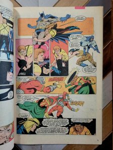 SUICIDE SQUAD #13 (DC 1988) Batman, Manhunter & JLI / Steve Leialoha Cover