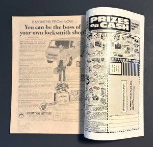 Captain America #196, #197 (SET) ( 8.0 VFN ) Jack Kirby is BACK! 1976