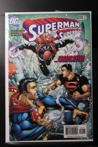 Superman #220 Newsstand Edition (2005)