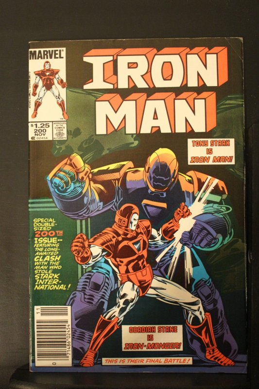 Iron Man #200 (1985) High-Grade VF+ 200th issue key wow!