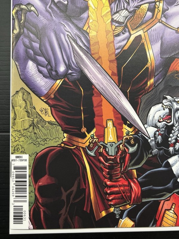 INVINCIBLE UNIVERSE BATTLE BEAST #6 C 1:10 EJ SU Var IN-HAND PROSHIPPER