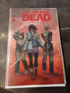 THE WALKING DEAD DELUXE #19 VARIANT