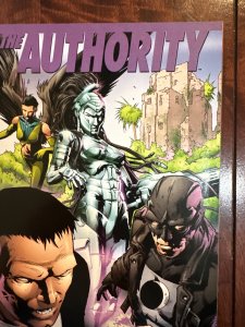 The Authority #17 (2010)